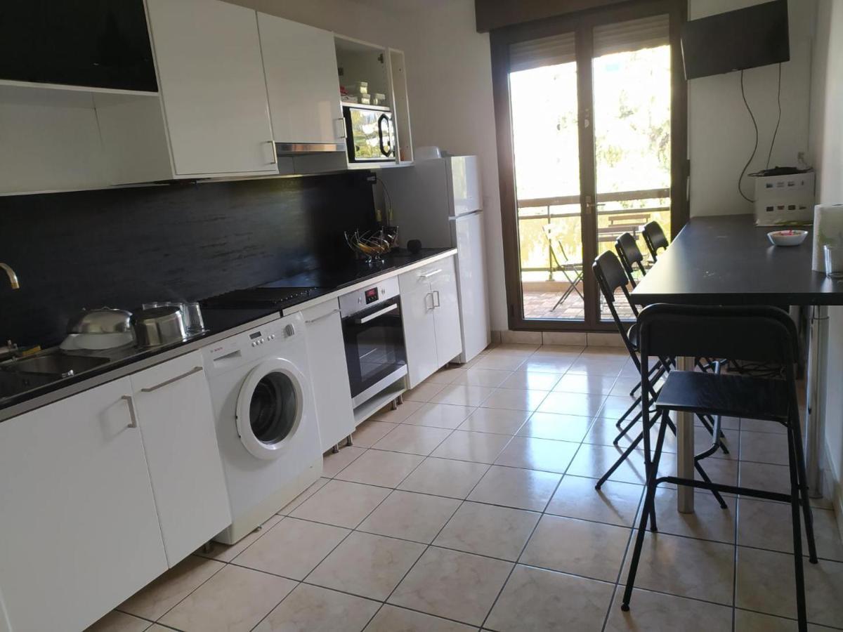 Chambres Dans Guest House A Lyon-Gare Part-Dieu Εξωτερικό φωτογραφία